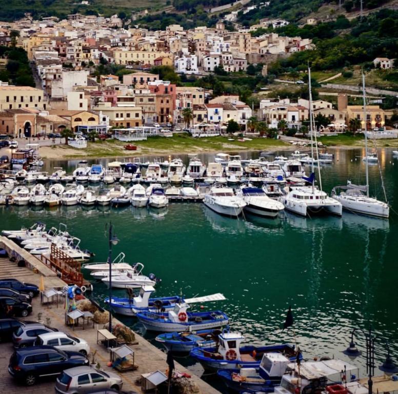 Ferienwohnung Casa Marte Castellammare del Golfo Exterior foto